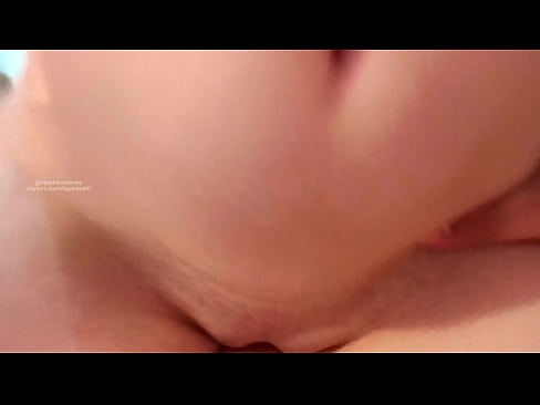❤️ Guļu māsas istabā, un tā es pamodos ❌ Seks video pie mums ❌️❤